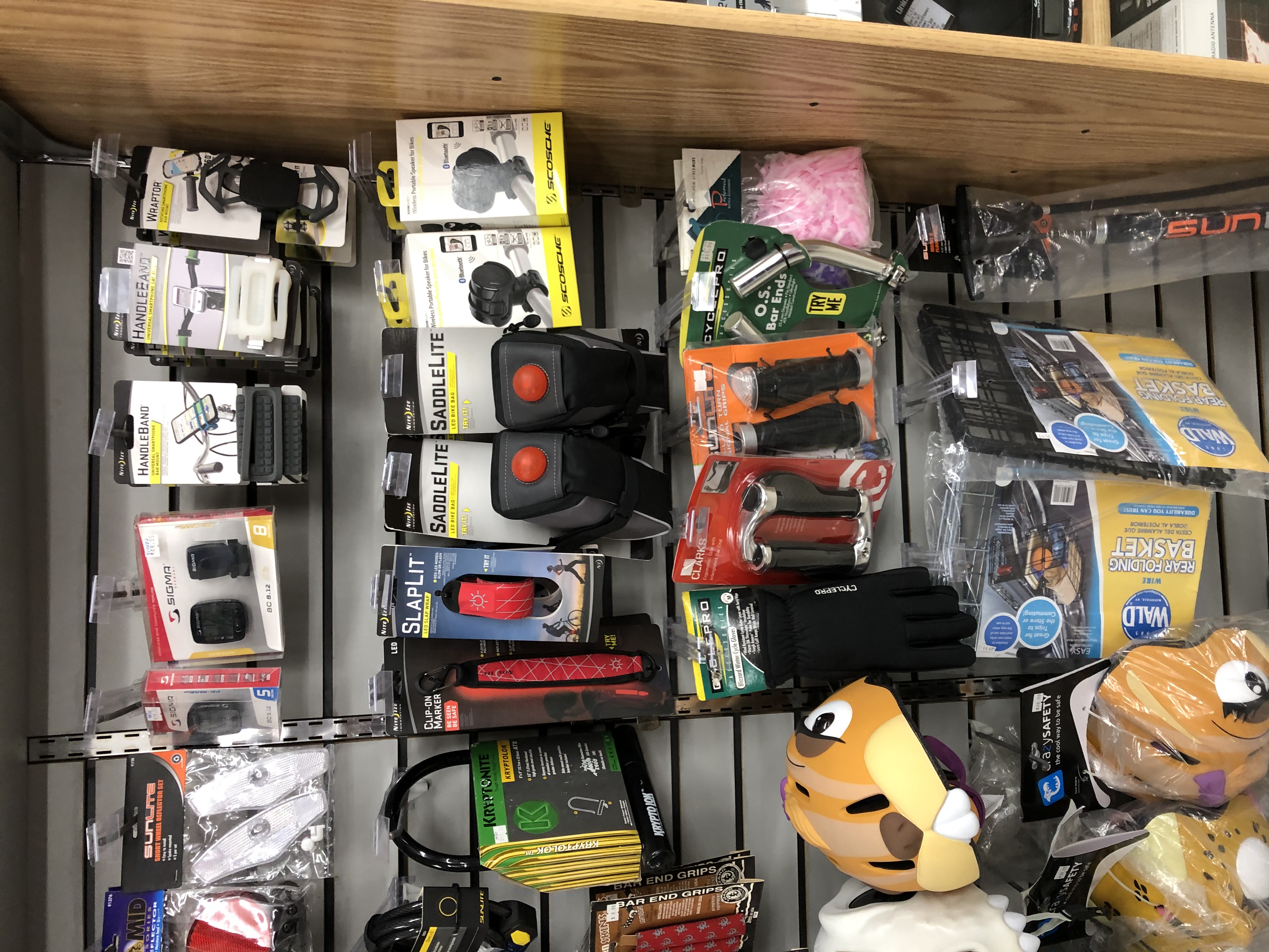 bicycle accessories store
